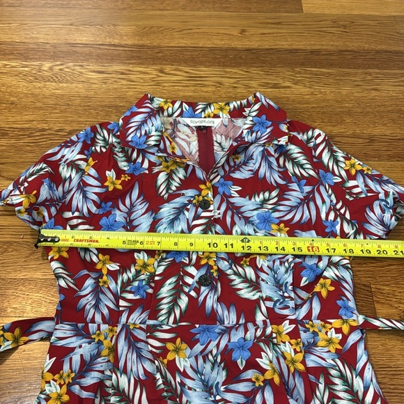 Royal Monk Red Tropical Print Floral Tie Front V Neck Midi Dress Size Large - Picture 11 of 13